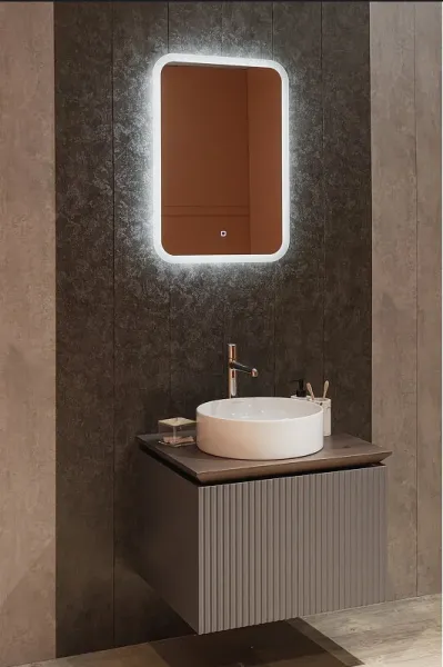 Купить Зеркало Стив Лайт 50*70 (открытая подсветка, сенсорный выключатель) SilverMirrors